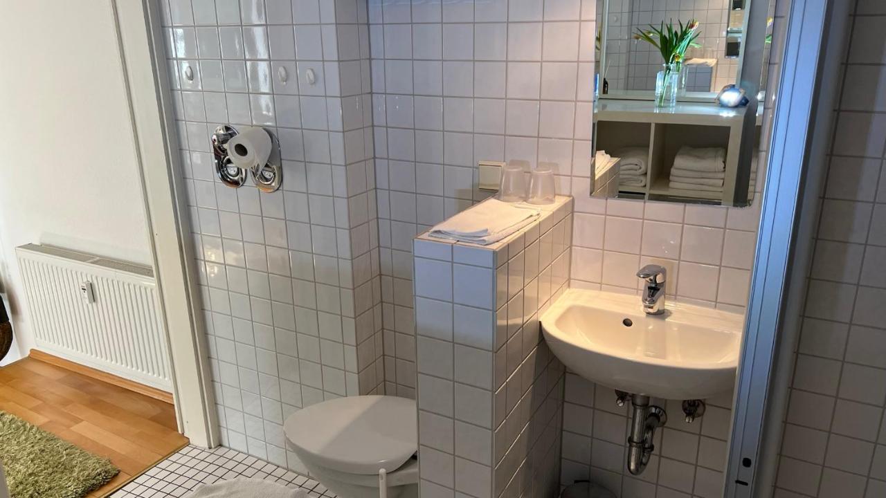 Ferienwohnung Im Stadionischem Hof Walluf Eksteriør bilde